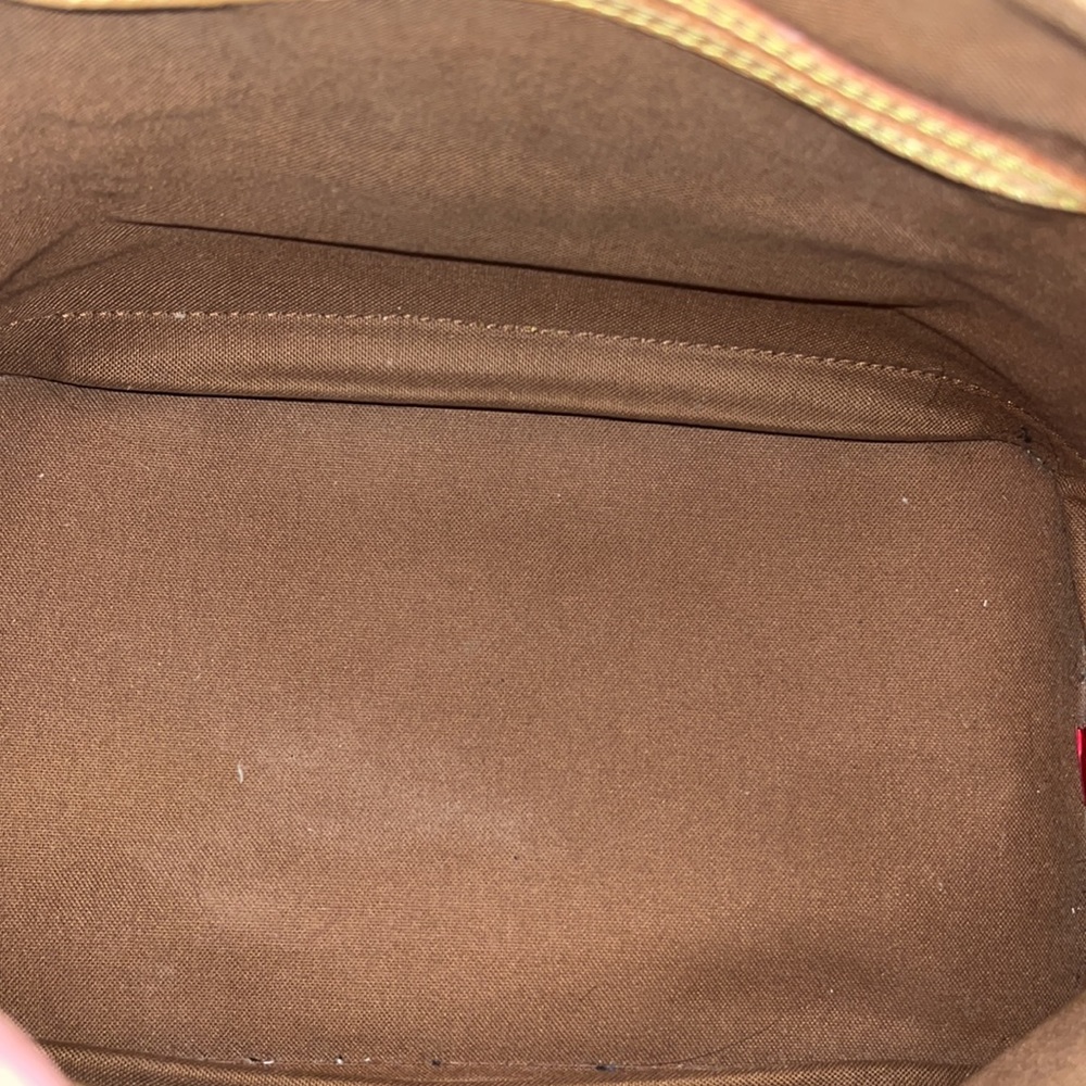 🔥🔥 Louis Vuitton Alma Purse with studded gold medal front and two zippers. - Picture 14 of 16